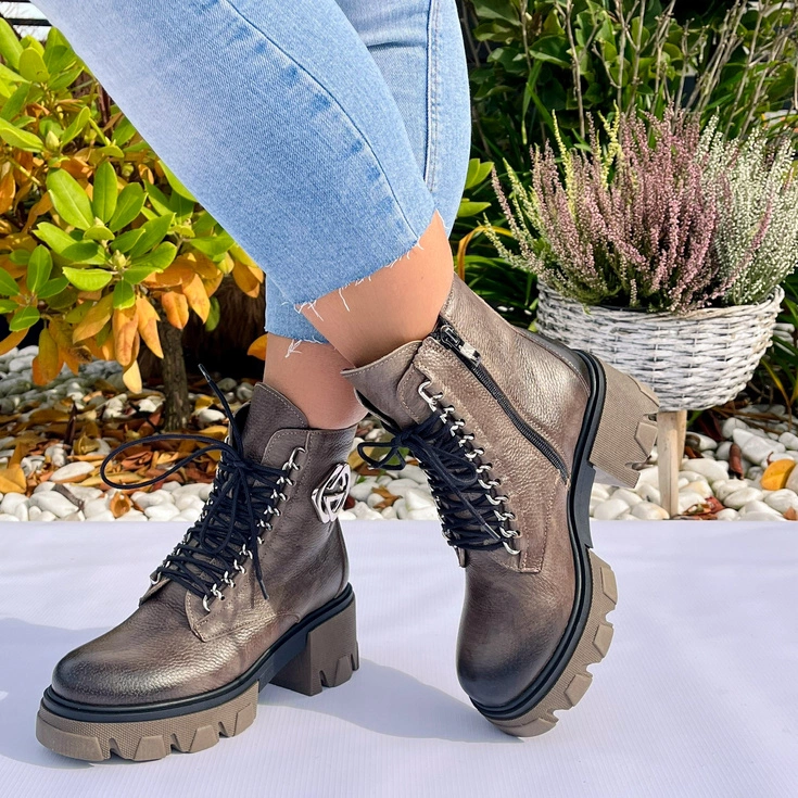 skórzane trapery damskie