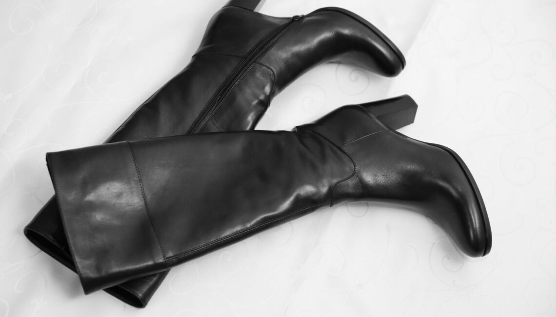 oficerki damskie skórzane